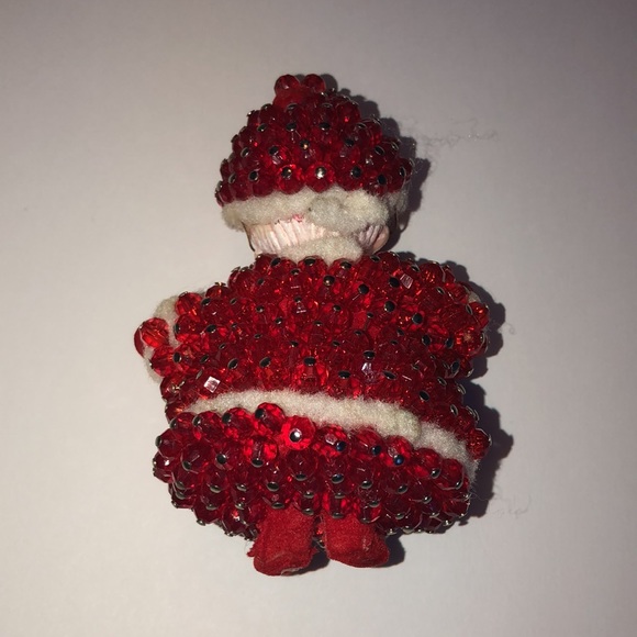 Vintage Push Pin Beaded/Flocked Mrs. Claus Ornament - Picture 2 of 5